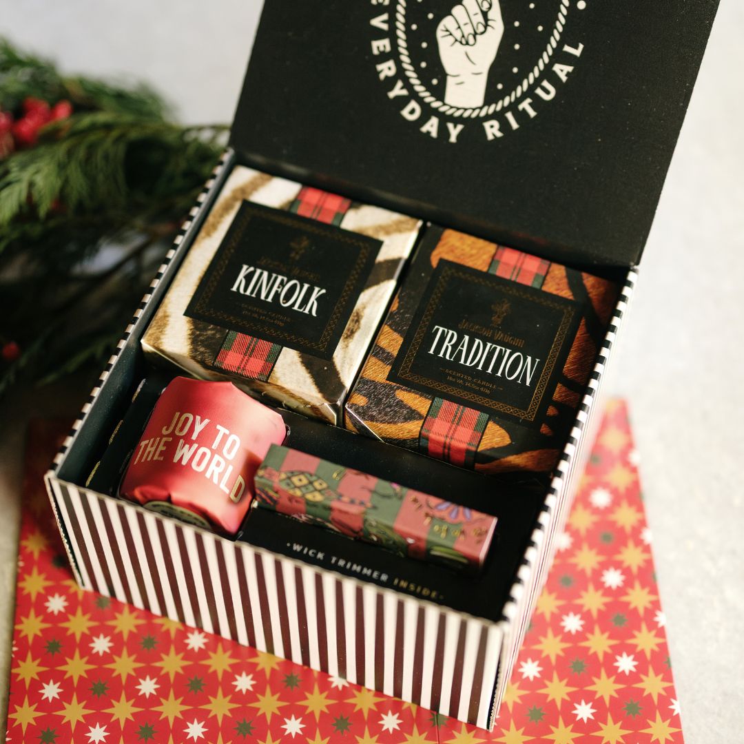 classic holiday candle gift set